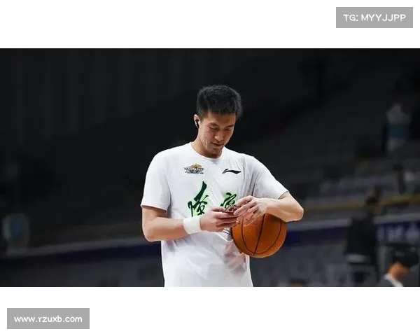 辽宁热身赛即将打响,三地争夺承办权,郭艾伦中旬复出助力球队 辽宁热身赛即将打响,三地争夺承办权,郭艾伦中旬复出助力球队